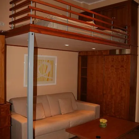 Monti Studio *